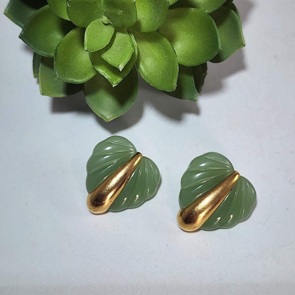 Vintage Napier Green Lucite Faux Jade Gold Leaf Earrings